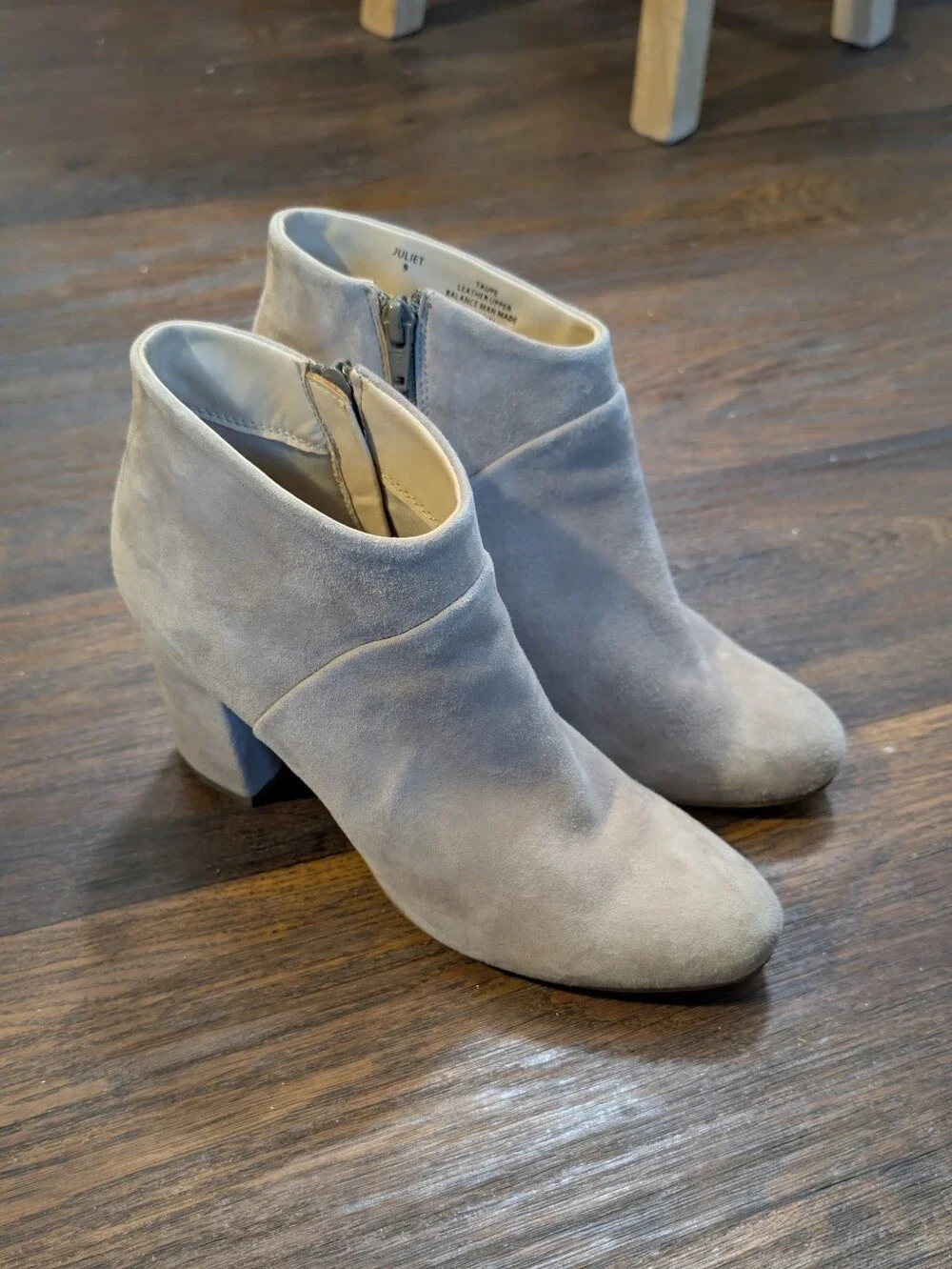 Steve Madden Taupe Leather Almond Toe Ankle Bootie 9
